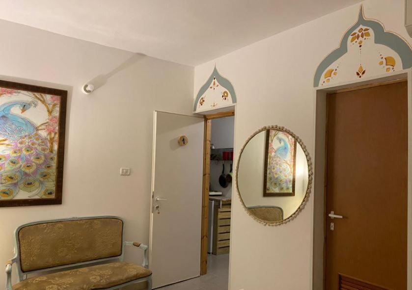Juha'S Guesthouse - Zarqa Bay Jisr ez Zarqa Kültér fotó