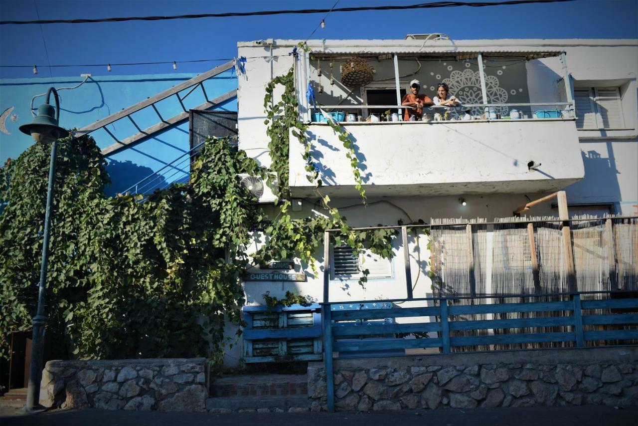 Juha'S Guesthouse - Zarqa Bay Jisr ez Zarqa Kültér fotó